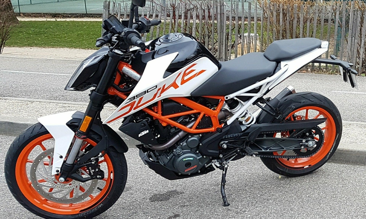 KTM Duke 390