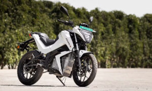 Tork Kratos X Review: Rs 1.50 Lakh Electric Bike with 85 km/h Speed and Smart Features