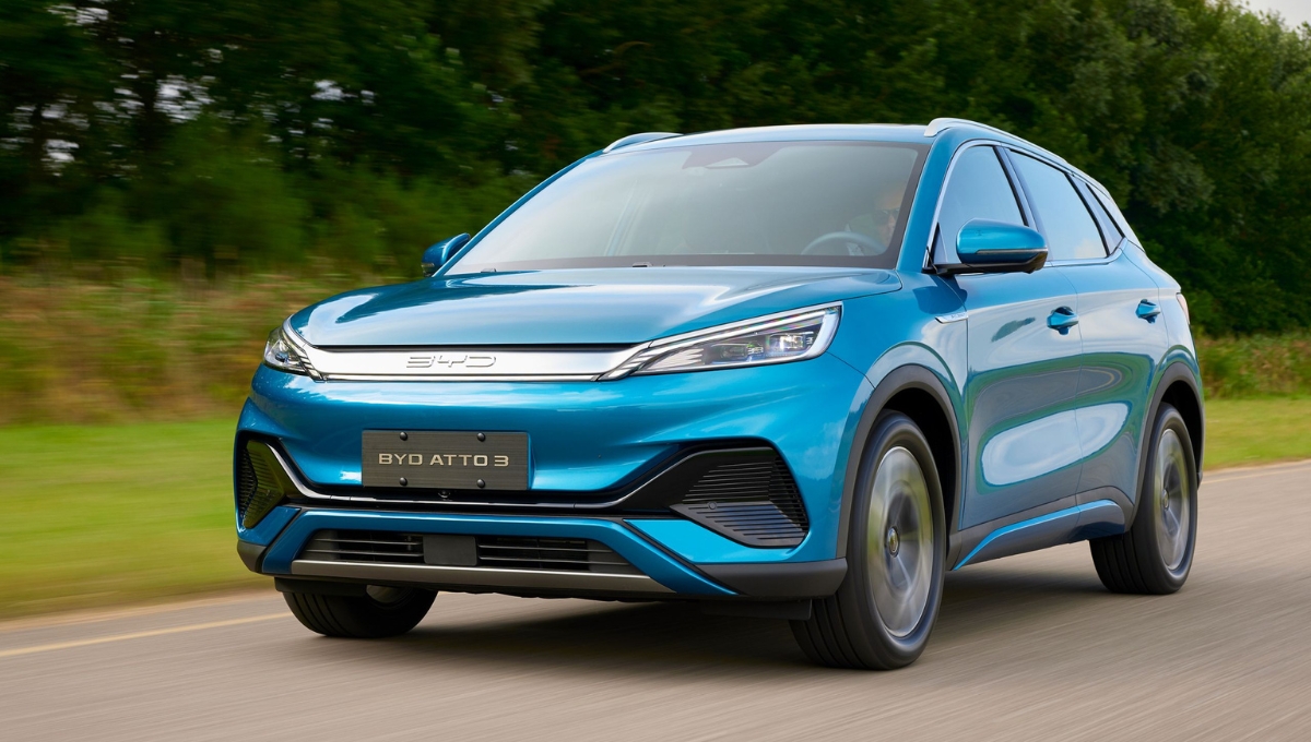 Tata Altroz: Stylish Family Hatchback Under ₹7 Lakh with 18 KMPL Mileage